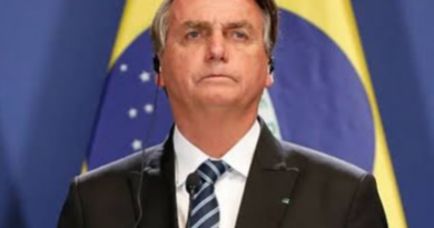 Bolsonaro se manifesta sobre taxação de Trump contra o Brasil