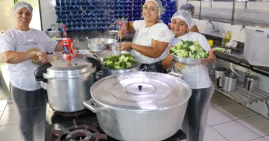 Prefeito Sandro Mabel destina mais de R$ 10 milhões para alimentação escolar
