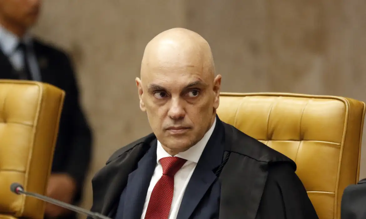 Que fique claro: para salvar a democracia, ano que vem é melhor você ficar calado durante as eleições