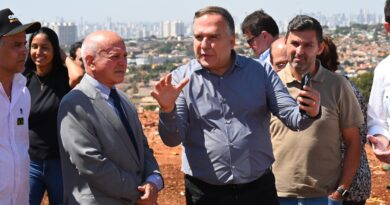 Mabel apresenta melhorias no Aterro Sanitário de Goiânia a desembargador e vereadores