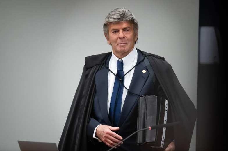 Fux deixa 1ª Turma do STF e fica fora de julgamentos sobre trama golpista