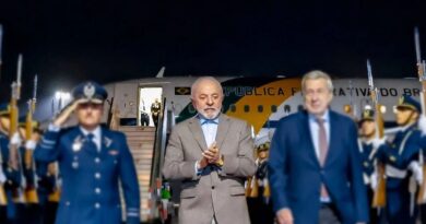 Avião de Lula apresenta falha no motor e presidente relata susto antes de viagem ao Pará