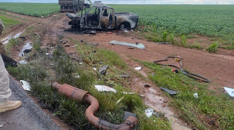 Seis mortes nas rodovias federais de Goiás no fim de semana Seis mortes nas rodovias federais de Goiás no fim de semana