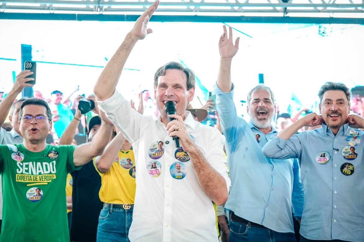 Lissauer Vieira em campanha para deputado estadual em Goiás